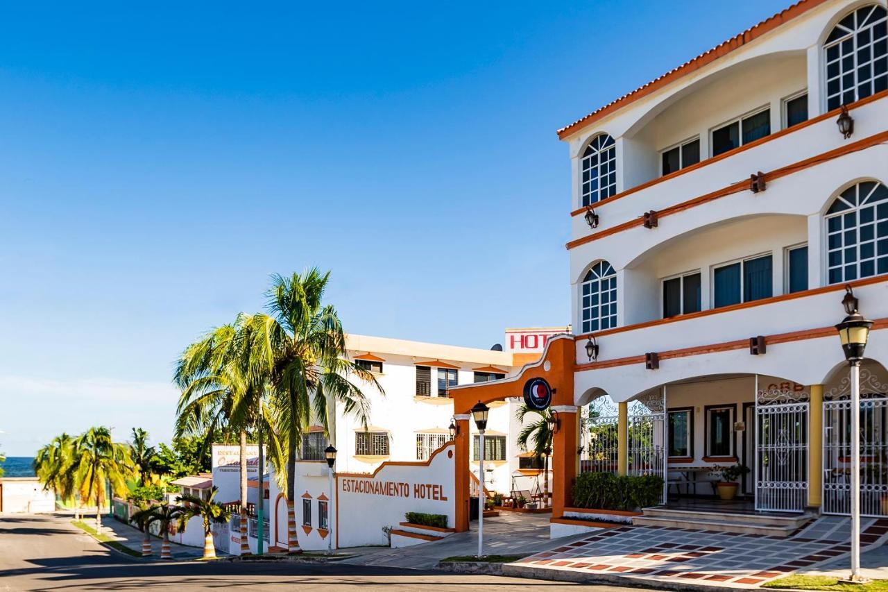 Capital O Oxtankah,Chetumal Bay Hotel Calderitas Exterior foto